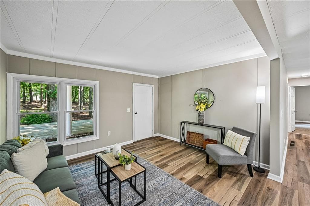 5 bedroom, 2 bathroom, 1,908 sq ft single family residence under contract at 85 Labelle Road, Villa Rica, GA 30180 — photo 6