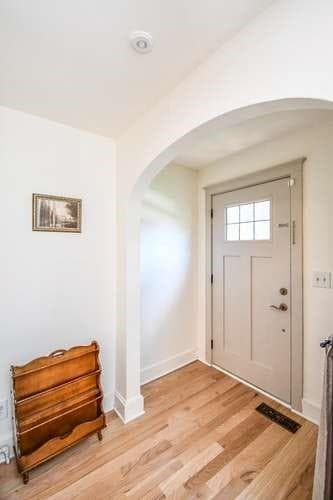 3 bedroom, 2 bathroom, 1,390 sq ft single family residence for sale at 155 Mountain View Drive, Gainesville, GA 30501 — photo 3