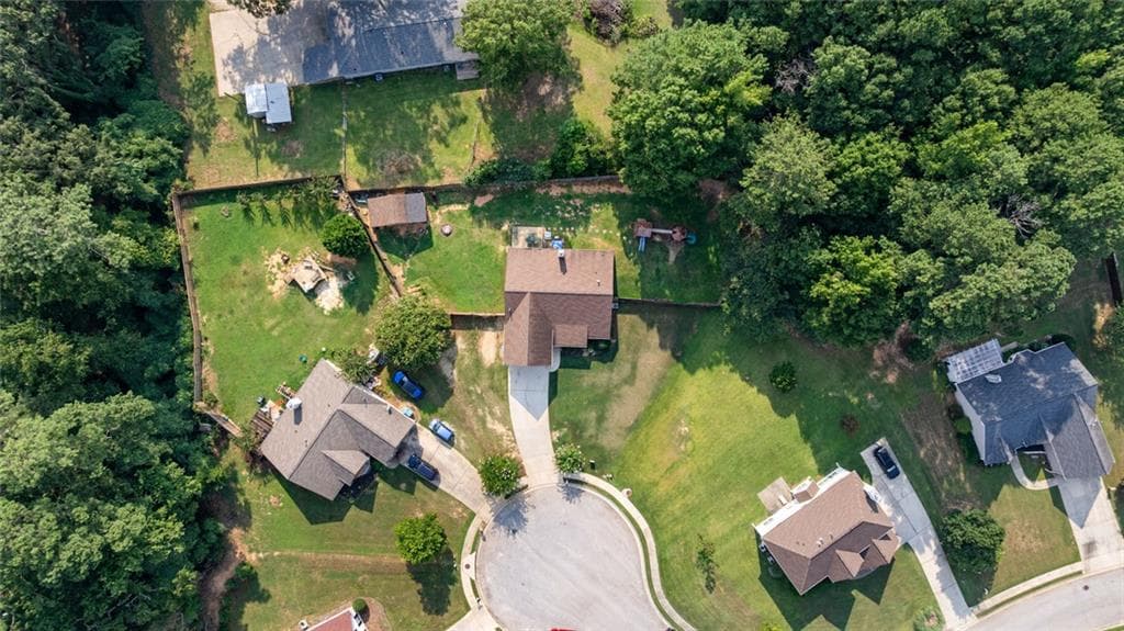 4 bedroom, 2 bathroom, 1,723 sq ft single family residence for sale at 1003 Marsh Court, Hampton, GA 30228 — photo 5