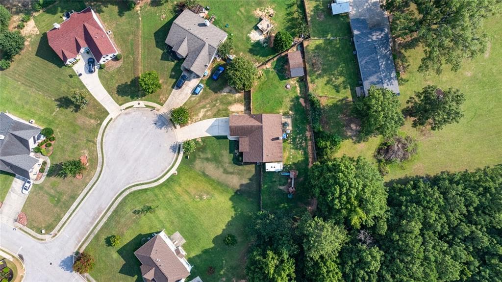 4 bedroom, 2 bathroom, 1,723 sq ft single family residence for sale at 1003 Marsh Court, Hampton, GA 30228 — photo 6