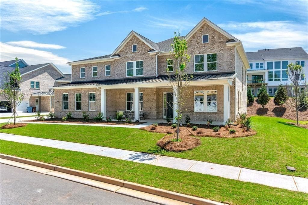 4330 Hawthorn Circle