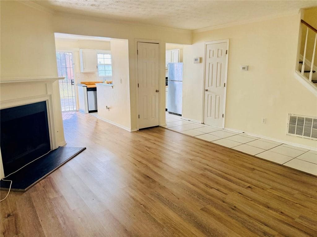 2 bedroom, 3 bathroom townhouse for rent at 1496 Kilmuir Way, Stone Mountain, GA 30083 for $1,600 a month — photo 3