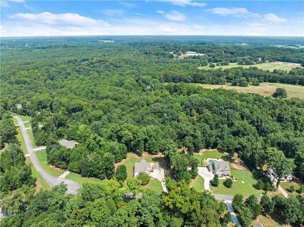4 bedroom, 5 bathroom, 2,804 sq ft single family residence for sale at 246 Emaline Lane, Jefferson, GA 30549 — photo 6