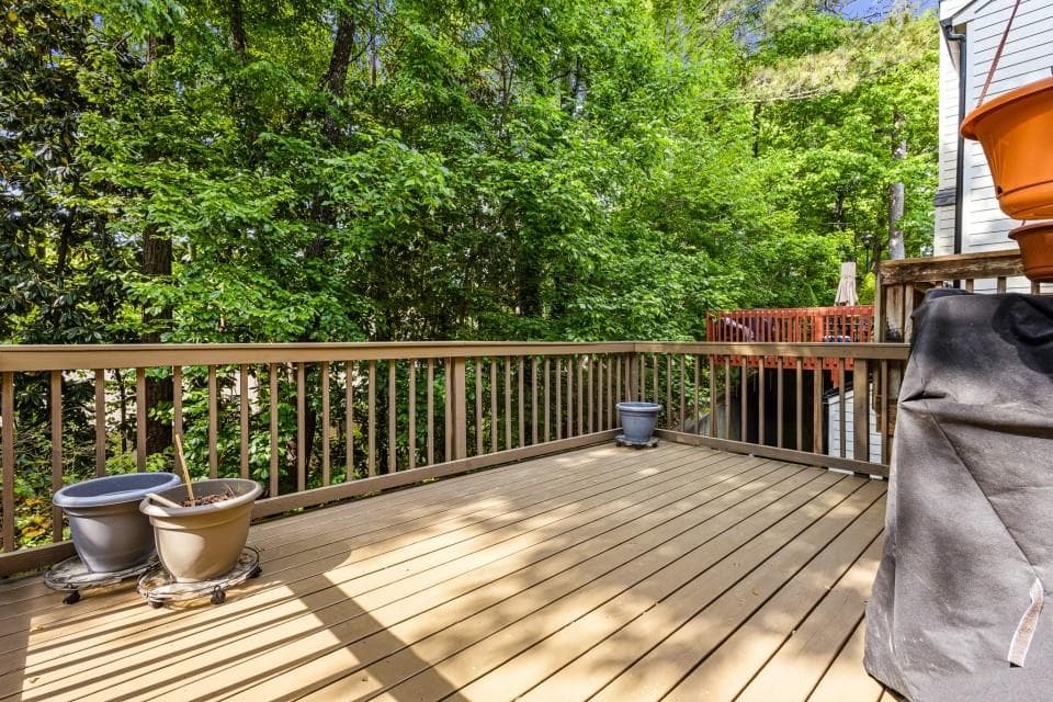 2 bedroom, 2 bathroom, 1,280 sq ft townhouse for sale at 603 Wedgewood Way, Sandy Springs, GA 30350 — photo 6