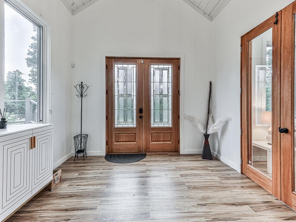4 bedroom, 3 bathroom, 4,401 sq ft single family residence for sale at 121 Cider House Lane, Blue Ridge, GA 30513 — photo 6