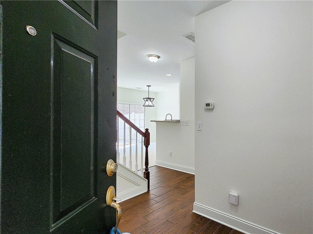 3 bedroom, 3 bathroom, 1,764 sq ft townhouse for rent at 3249 Brockenhurst Drive, Buford, GA 30519 for $1,995 a month — photo 4