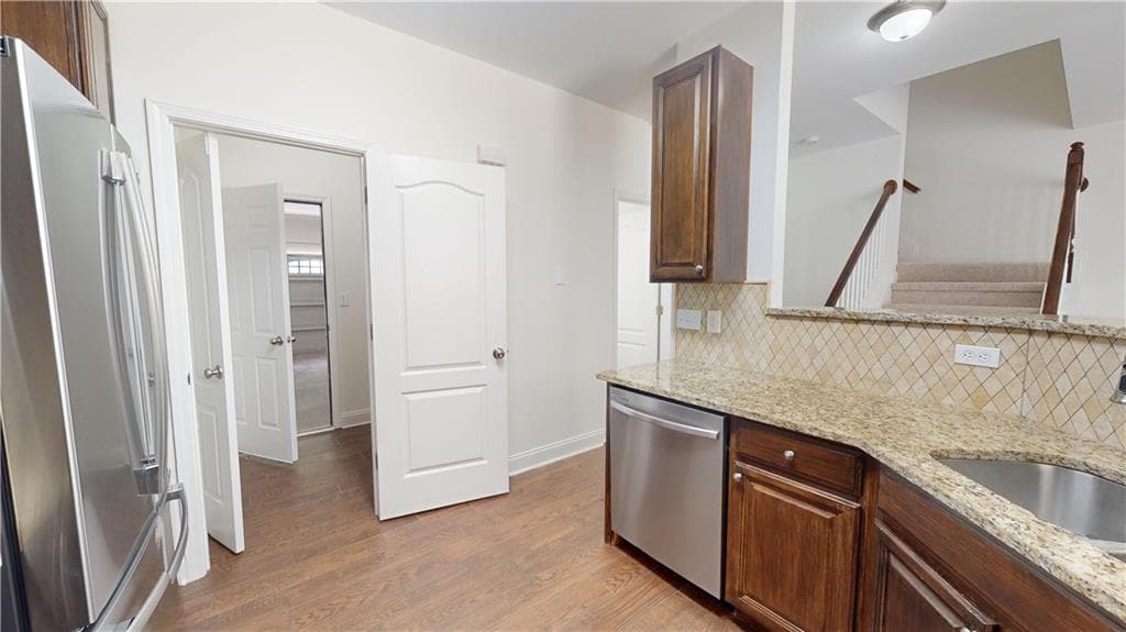 3 bedroom, 3 bathroom, 1,764 sq ft townhouse for rent at 3249 Brockenhurst Drive, Buford, GA 30519 for $1,995 a month — photo 8