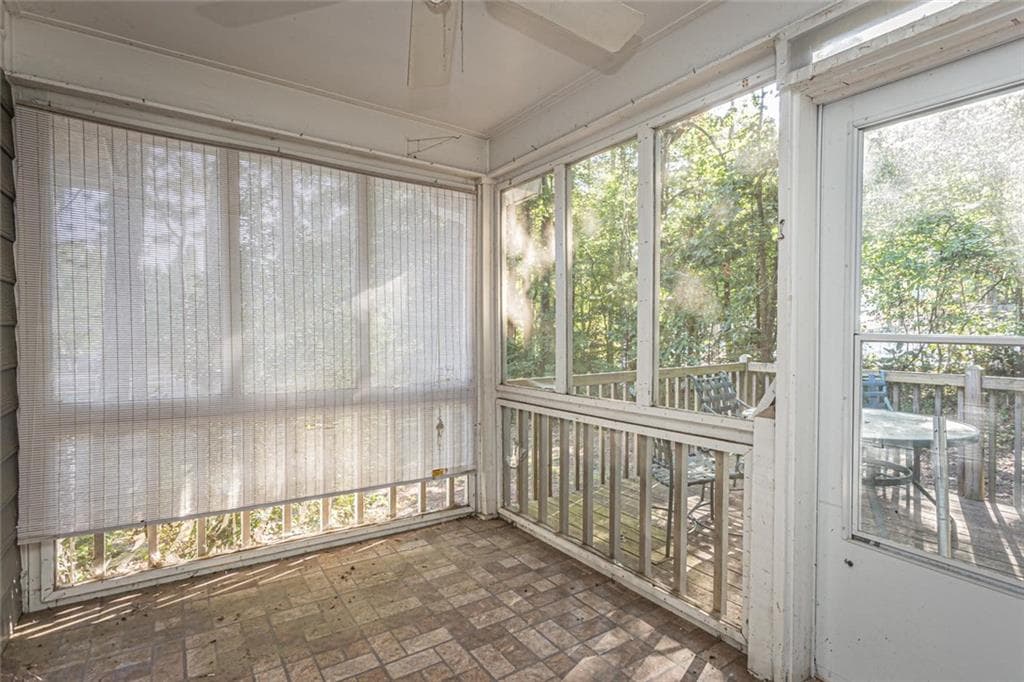 2 bedroom, 1 bathroom, 1,008 sq ft single family residence for rent at 850 Red Barn Road, Acworth, GA 30102 for $1,650 a month — photo 10