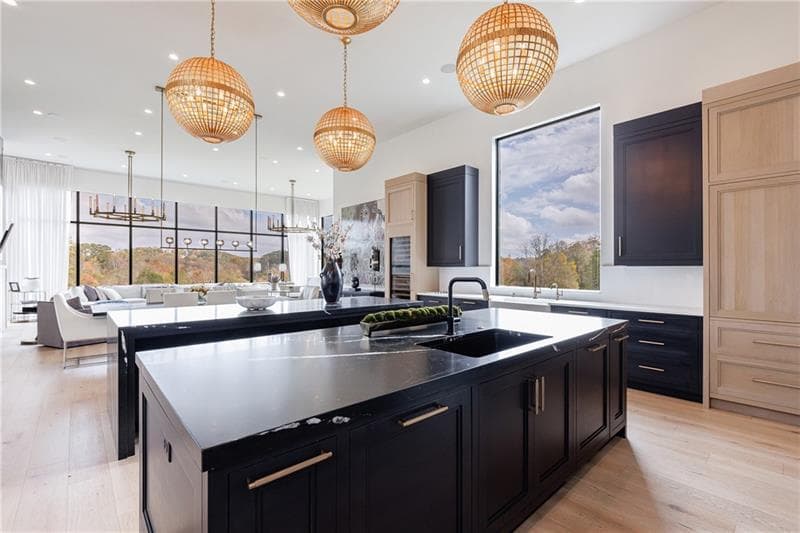 6 bedroom, 8 bathroom, 10,876 sq ft single family residence for sale at 14200 Hopewell Road, Milton, GA 30004 — photo 8