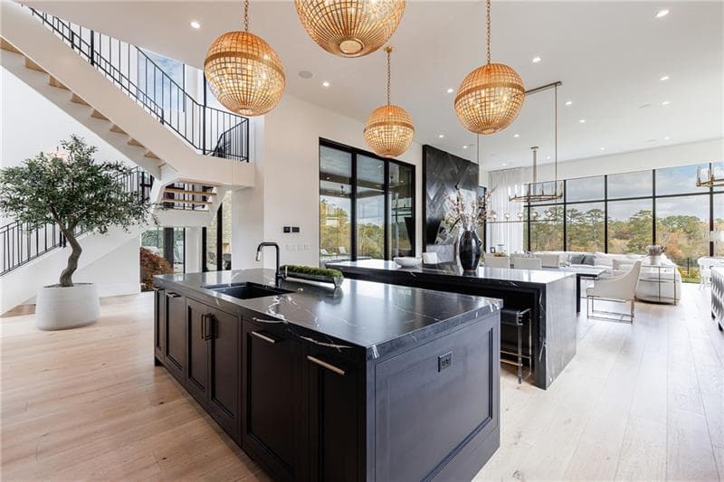 6 bedroom, 8 bathroom, 10,876 sq ft single family residence for sale at 14200 Hopewell Road, Milton, GA 30004 — photo 9
