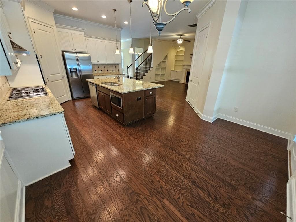 3 bedroom, 3 bathroom, 2,834 sq ft townhouse for rent at 2104 McFarlin Lane, Alpharetta, GA 30004 for $4,400 a month — photo 4