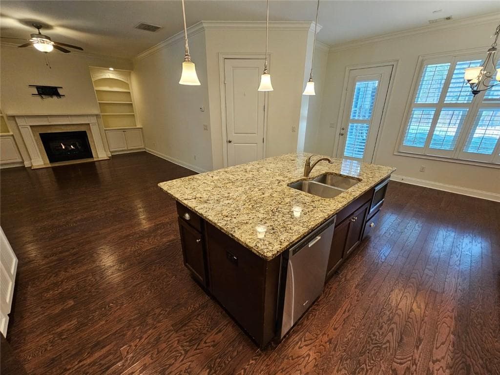 3 bedroom, 3 bathroom, 2,834 sq ft townhouse for rent at 2104 McFarlin Lane, Alpharetta, GA 30004 for $4,400 a month — photo 7
