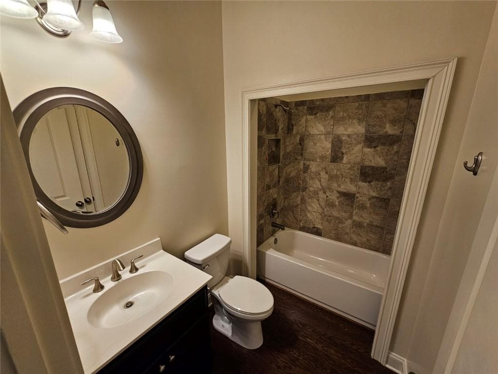 3 bedroom, 3 bathroom, 2,834 sq ft townhouse for rent at 2104 McFarlin Lane, Alpharetta, GA 30004 for $4,400 a month — photo 8
