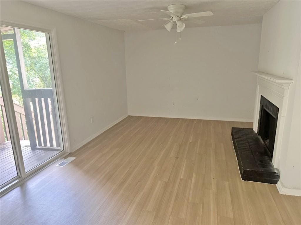 3 bedroom, 3 bathroom, 1,799 sq ft single family residence for sale at 1906 Madras Court, Lithonia, GA 30058 — photo 7