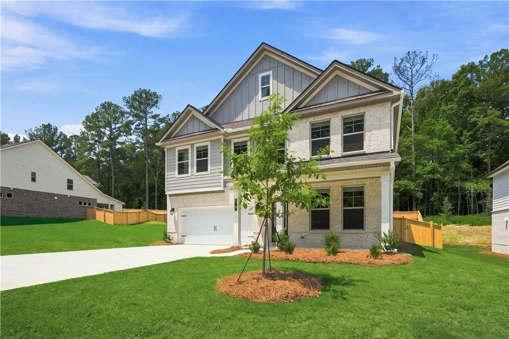 5 bedroom, 3 bathroom, 3,093 sq ft single family residence under contract at 2535 Dixon Place, Lawrenceville, GA 30045 — photo 2