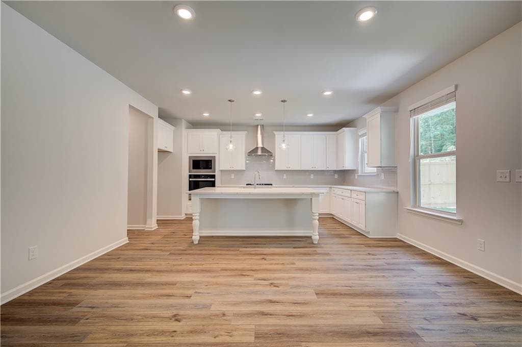 5 bedroom, 3 bathroom, 3,093 sq ft single family residence under contract at 2535 Dixon Place, Lawrenceville, GA 30045 — photo 10