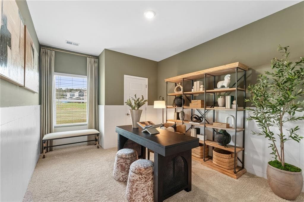 5 bedroom, 3 bathroom, 2,419 sq ft single family residence for sale at 334 Wildflower Circle, Calhoun, GA 30701 — photo 4
