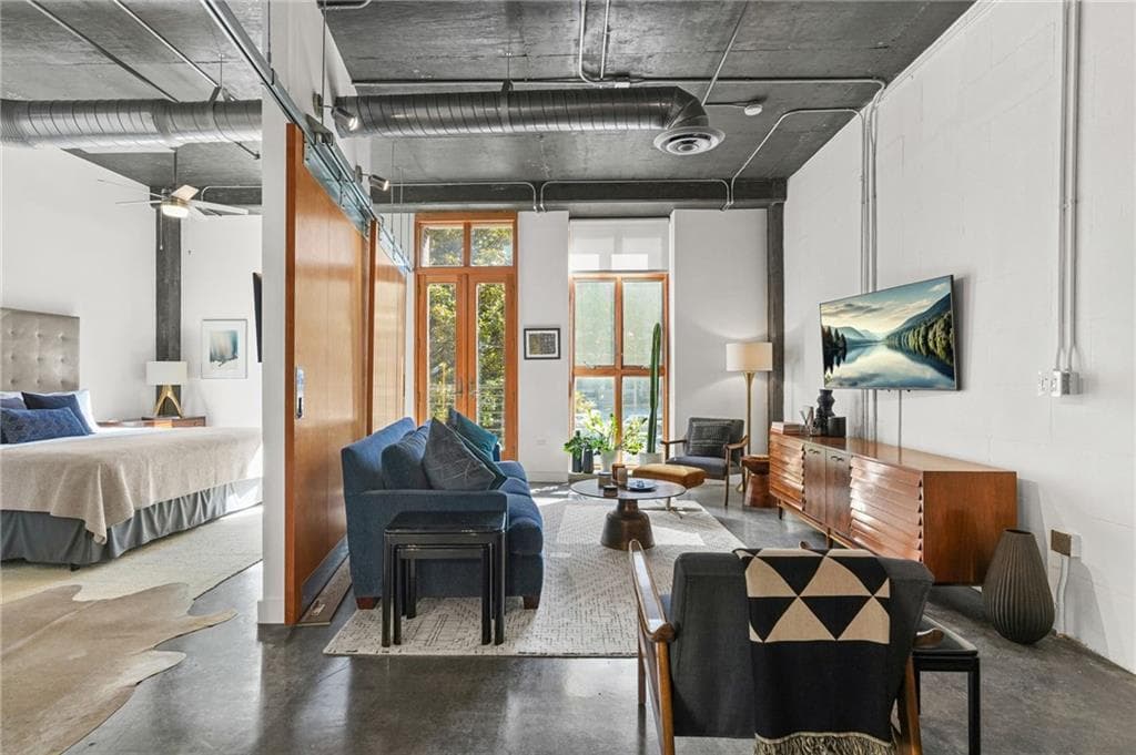 2 bedroom, 2 bathroom, 1,312 sq ft condominium for sale at 123 Luckie Street 2209, Atlanta, GA 30303 — photo 4