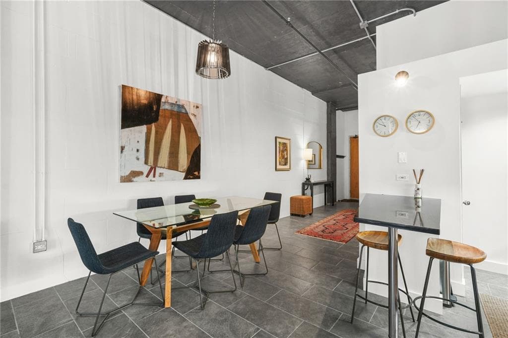 2 bedroom, 2 bathroom, 1,312 sq ft condominium for sale at 123 Luckie Street 2209, Atlanta, GA 30303 — photo 7