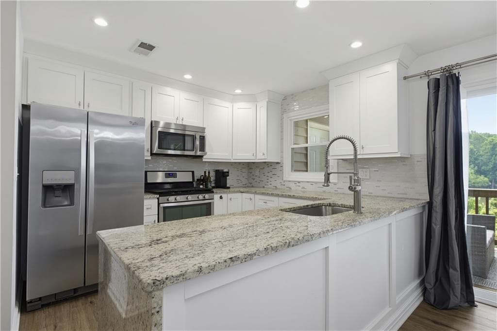 2 bedroom, 2 bathroom, 1,311 sq ft condominium for rent at 279 Quail Run 279, Roswell, GA 30076 for $2,395 a month — photo 10