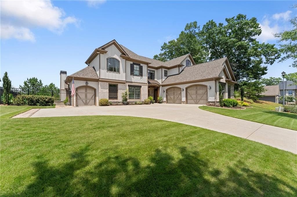 5 bedroom, 5 bathroom, 3,254 sq ft single family residence under contract at 6866 S Bluff Court, Gainesville, GA 30506 — photo 8