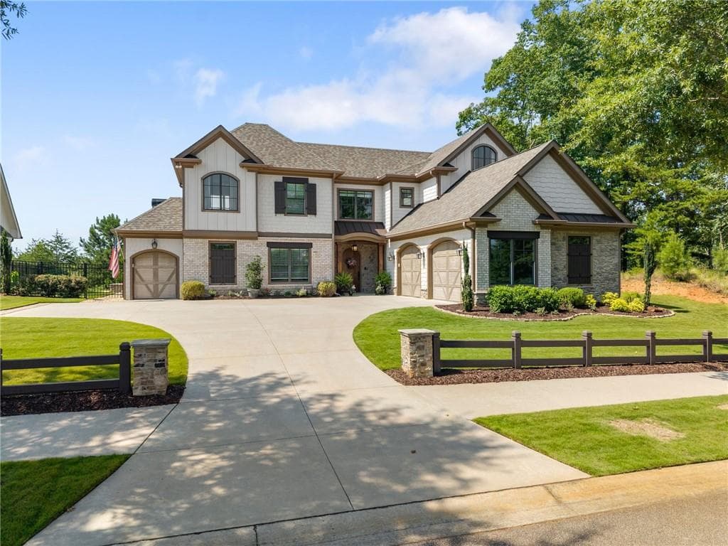 5 bedroom, 5 bathroom, 3,254 sq ft single family residence under contract at 6866 S Bluff Court, Gainesville, GA 30506 — photo 7