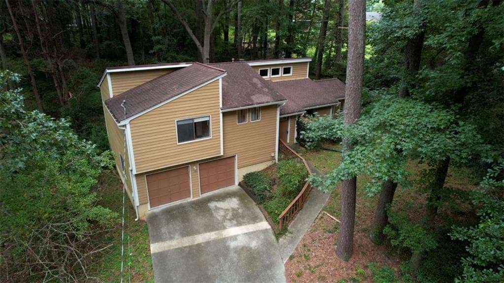 3 bedroom, 2 bathroom, 1,575 sq ft single family residence for sale at 2780 Westminister Lane, Conyers, GA 30012 — photo 4
