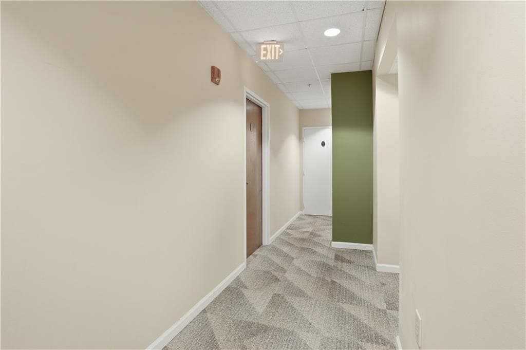 2 bedroom, 2 bathroom, 902 sq ft condominium for sale at 32 Peachtree Street 703, Atlanta, GA 30303 — photo 6