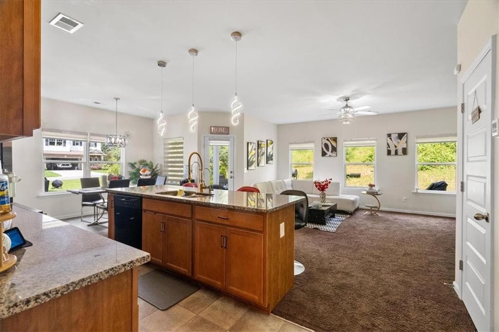 3 bedroom, 3 bathroom, 2,026 sq ft single family residence for sale at 123 Waterside Ridge, Calhoun, GA 30701 — photo 8