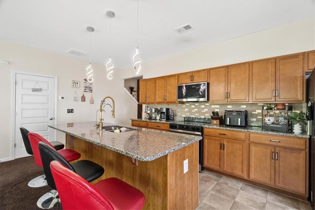 3 bedroom, 3 bathroom, 2,026 sq ft single family residence for sale at 123 Waterside Ridge, Calhoun, GA 30701 — photo 9