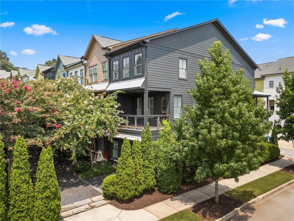 3 bedroom, 4 bathroom, 1,789 sq ft townhouse for sale at 773 Winton Way, Atlanta, GA 30312 — photo 1 of 47