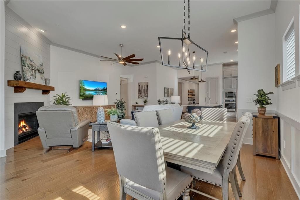 2 bedroom, 2 bathroom, 1,978 sq ft single family residence under contract at 616 Grassmeade Lane, Woodstock, GA 30188 — photo 10