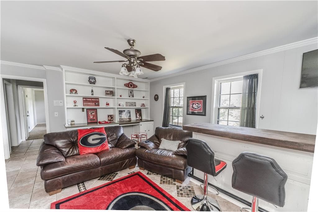 5 bedroom, 3 bathroom, 2,109 sq ft single family residence for rent at 302 E Valley Road, Rome, GA 30161 for $2,100 a month — photo 5