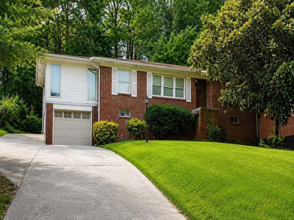 7 bedroom, 3 bathroom single family residence for sale at 2732 Oldknow Drive, Atlanta, GA 30318