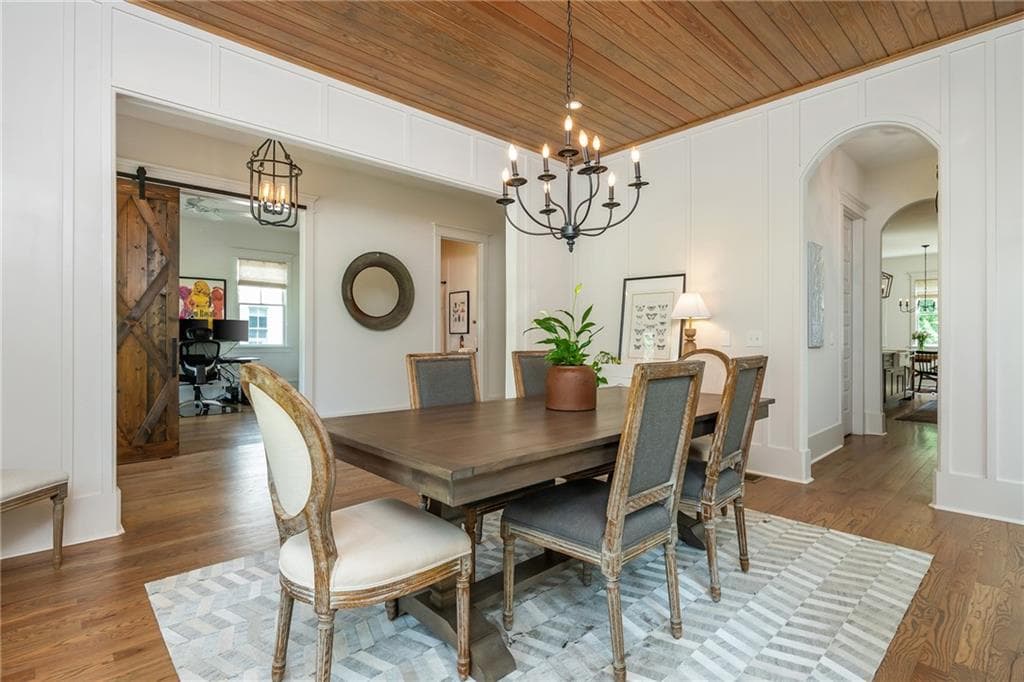 5 bedroom, 4 bathroom, 3,364 sq ft single family residence under contract at 1264 Hayes Drive, Smyrna, GA 30080 — photo 5