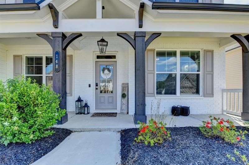 5 bedroom, 4 bathroom, 3,445 sq ft single family residence for sale at 148 Logan Pass Drive, Loganville, GA 30052 — photo 4