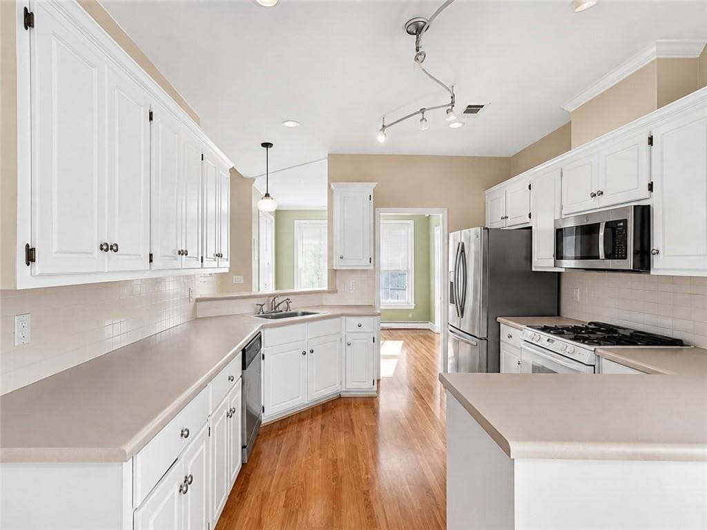 3 bedroom, 2 bathroom, 2,250 sq ft single family residence for sale at 1959 Toccoa Falls, Grovetown, GA 30813 — photo 4