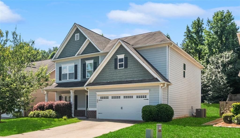 5 bedroom, 4 bathroom, 3,025 sq ft single family residence for rent at 1061 Blind Brook Circle, Hoschton, GA 30548 for $2,350 a month — photo 2