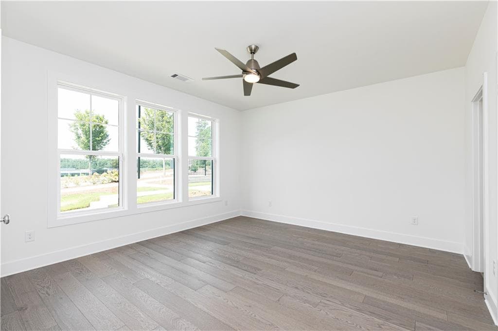 3 bedroom, 4 bathroom, 2,700 sq ft townhouse under contract at 5008 Hartwell Place, Alpharetta, GA 30009 — photo 4