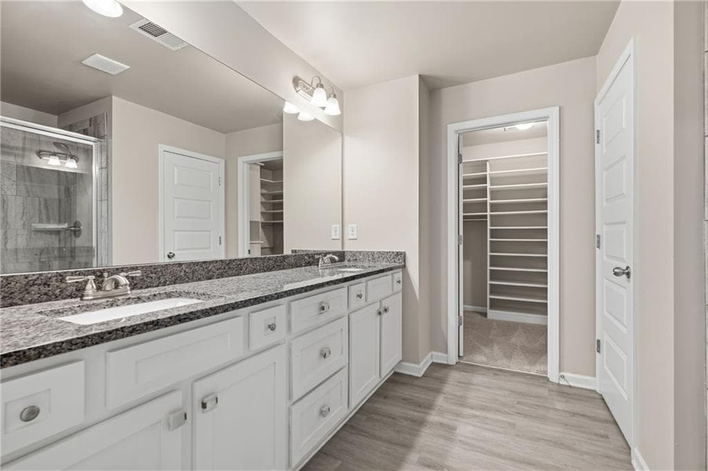 5 bedroom, 3 bathroom, 2,062 sq ft single family residence for sale at 145 Hunts Mill Circle, Griffin, GA 30224 — photo 4