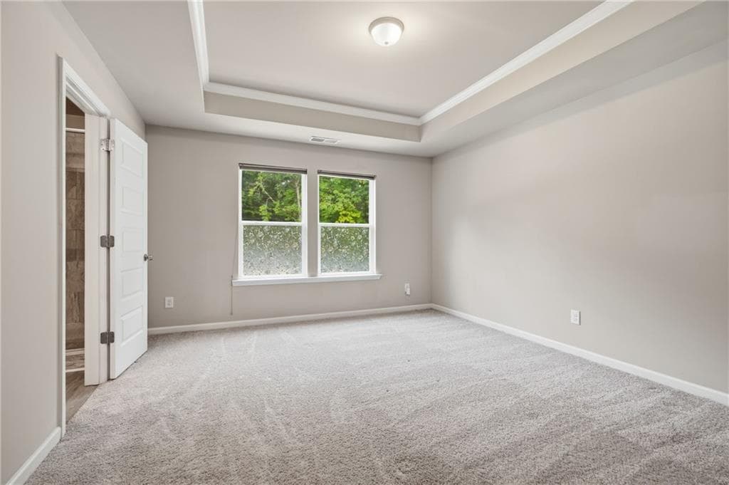 5 bedroom, 3 bathroom, 2,062 sq ft single family residence for sale at 145 Hunts Mill Circle, Griffin, GA 30224 — photo 6