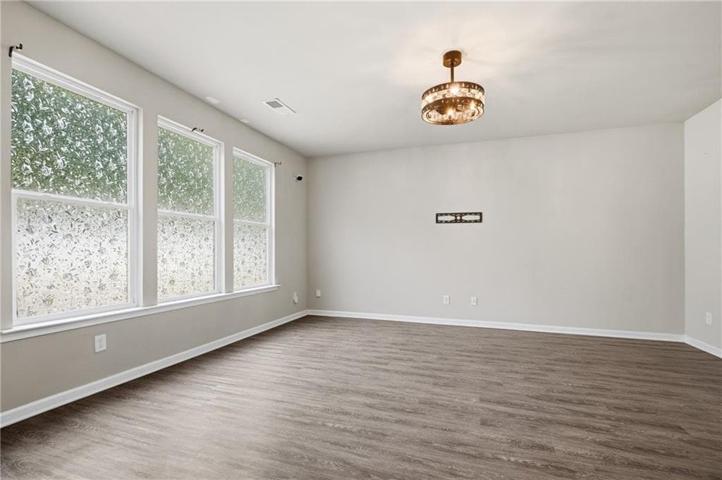 5 bedroom, 3 bathroom, 2,062 sq ft single family residence for sale at 145 Hunts Mill Circle, Griffin, GA 30224 — photo 9