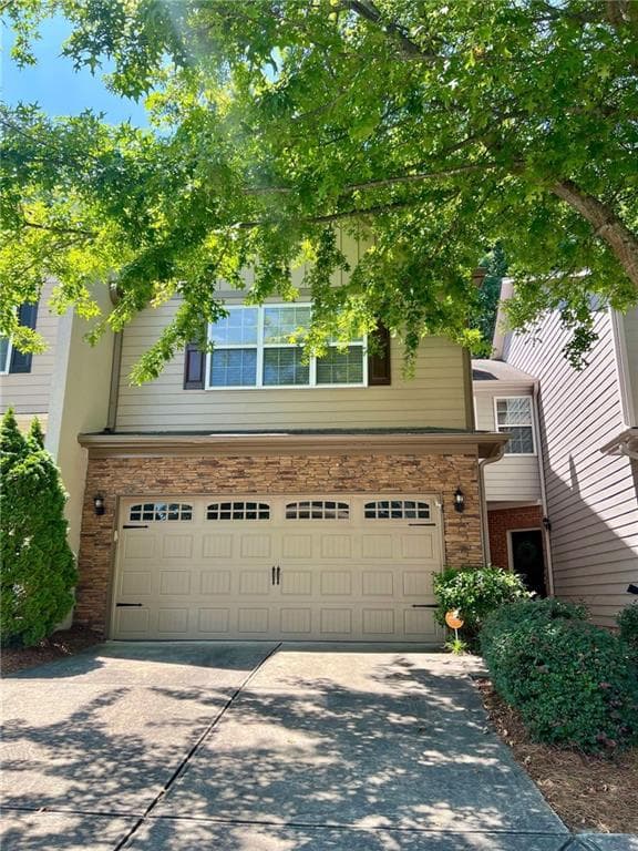2 bedroom, 3 bathroom townhouse for rent at 3232 Brockenhurst Drive, Buford, GA 30519 for $2,200 a month