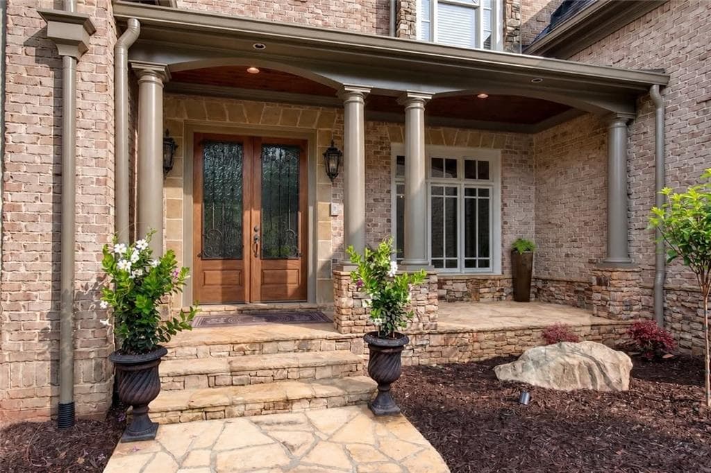 5 bedroom, 7 bathroom, 8,439 sq ft single family residence for sale at 15838 Winterfield Way, Milton, GA 30004 — photo 4