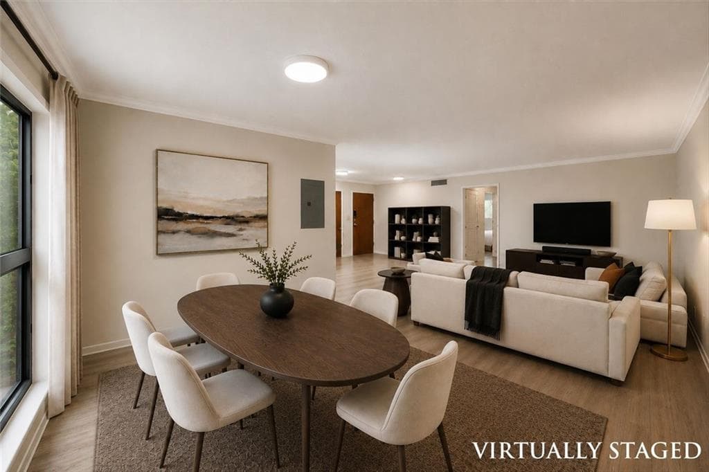 2 bedroom, 1 bathroom, 1,075 sq ft condominium for sale at 1111 Clairemont Avenue N3, Decatur, GA 30030 — photo 2
