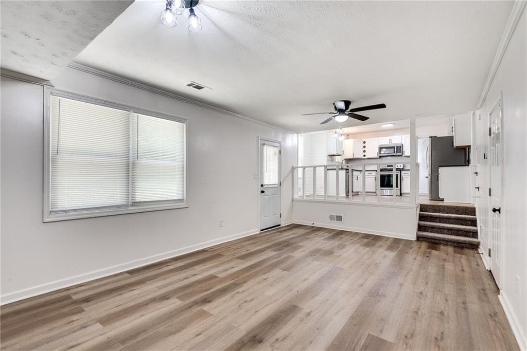 3 bedroom, 2 bathroom single family residence for rent at 597 Field Cliff Drive, Stone Mountain, GA 30087 for $2,400 a month — photo 4
