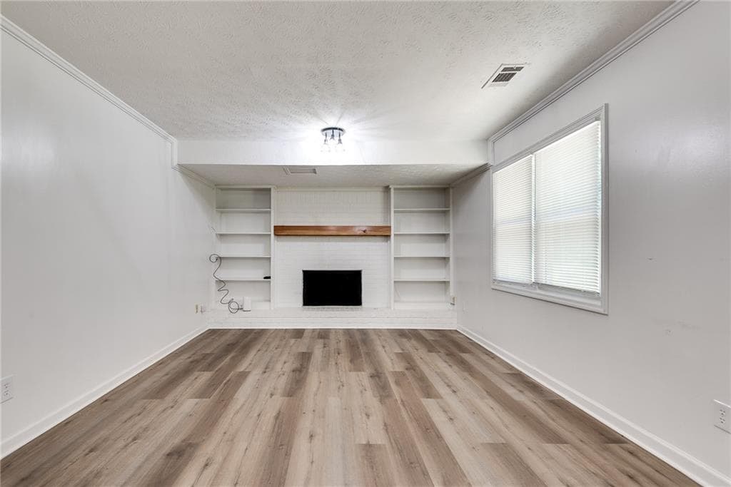 3 bedroom, 2 bathroom single family residence for rent at 597 Field Cliff Drive, Stone Mountain, GA 30087 for $2,400 a month — photo 5