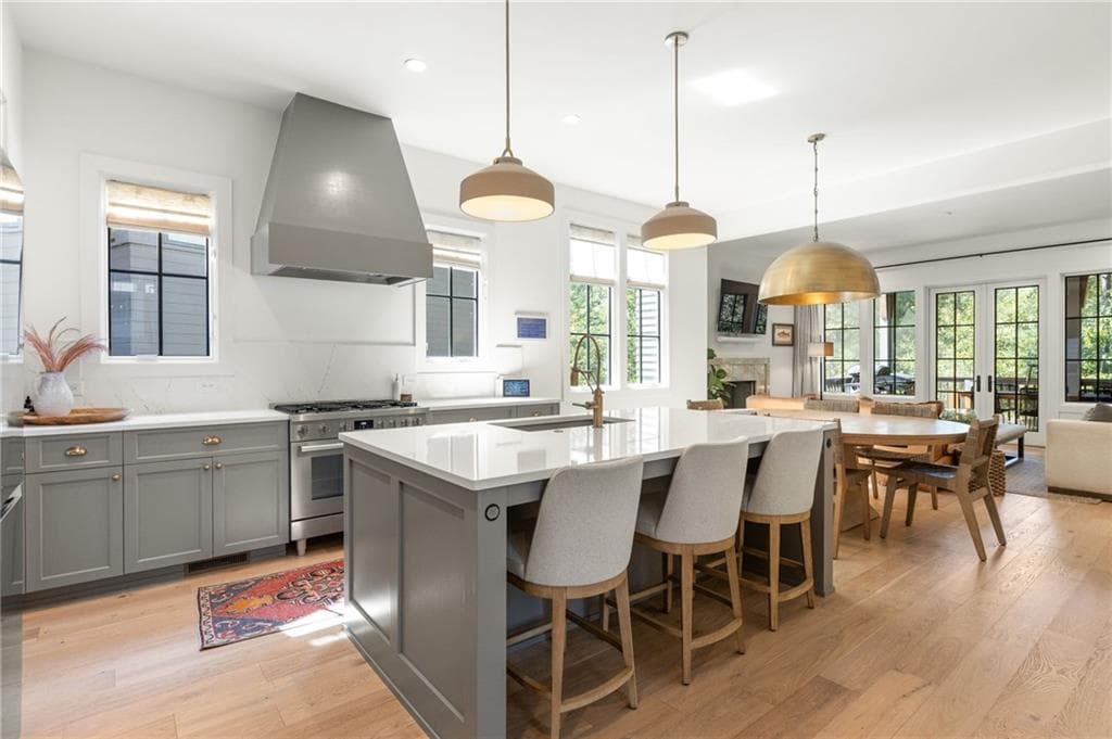 4 bedroom, 5 bathroom, 3,813 sq ft single family residence for sale at 1120 Mado Loop, Chattahoochee Hills, GA 30268 — photo 5