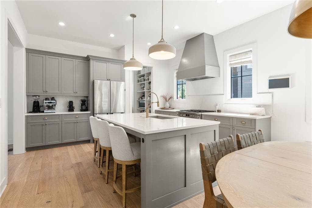 4 bedroom, 5 bathroom, 3,813 sq ft single family residence for sale at 1120 Mado Loop, Chattahoochee Hills, GA 30268 — photo 7