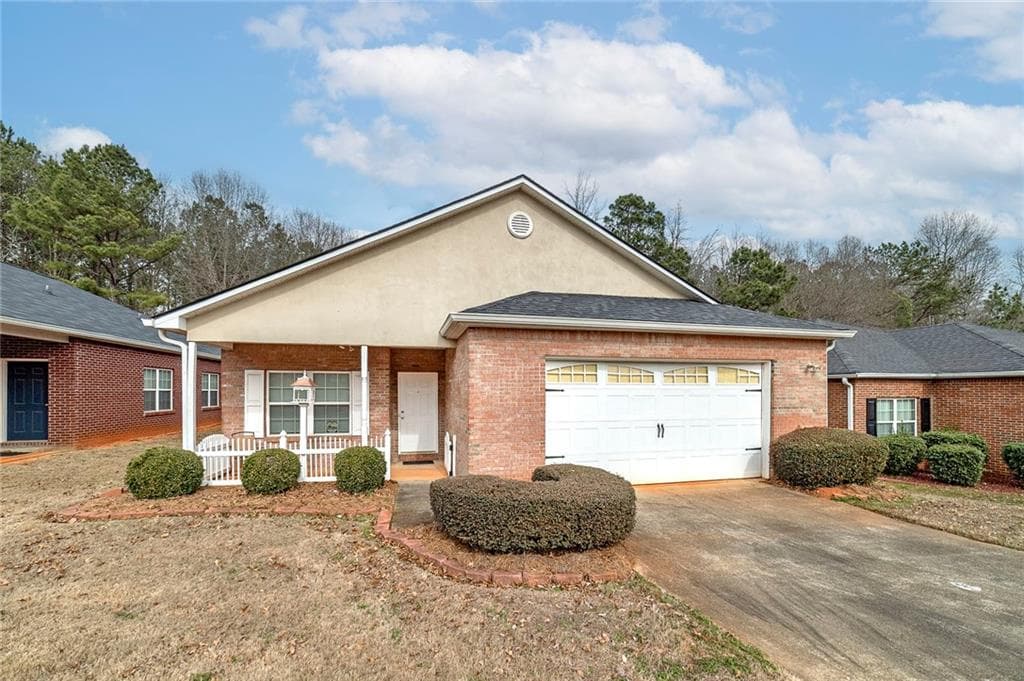 4 bedroom, 3 bathroom, 1,775 sq ft single family residence for sale at 140 Astilbe Meadow Drive, Locust Grove, GA 30248